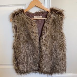 Ellison  Fur vest